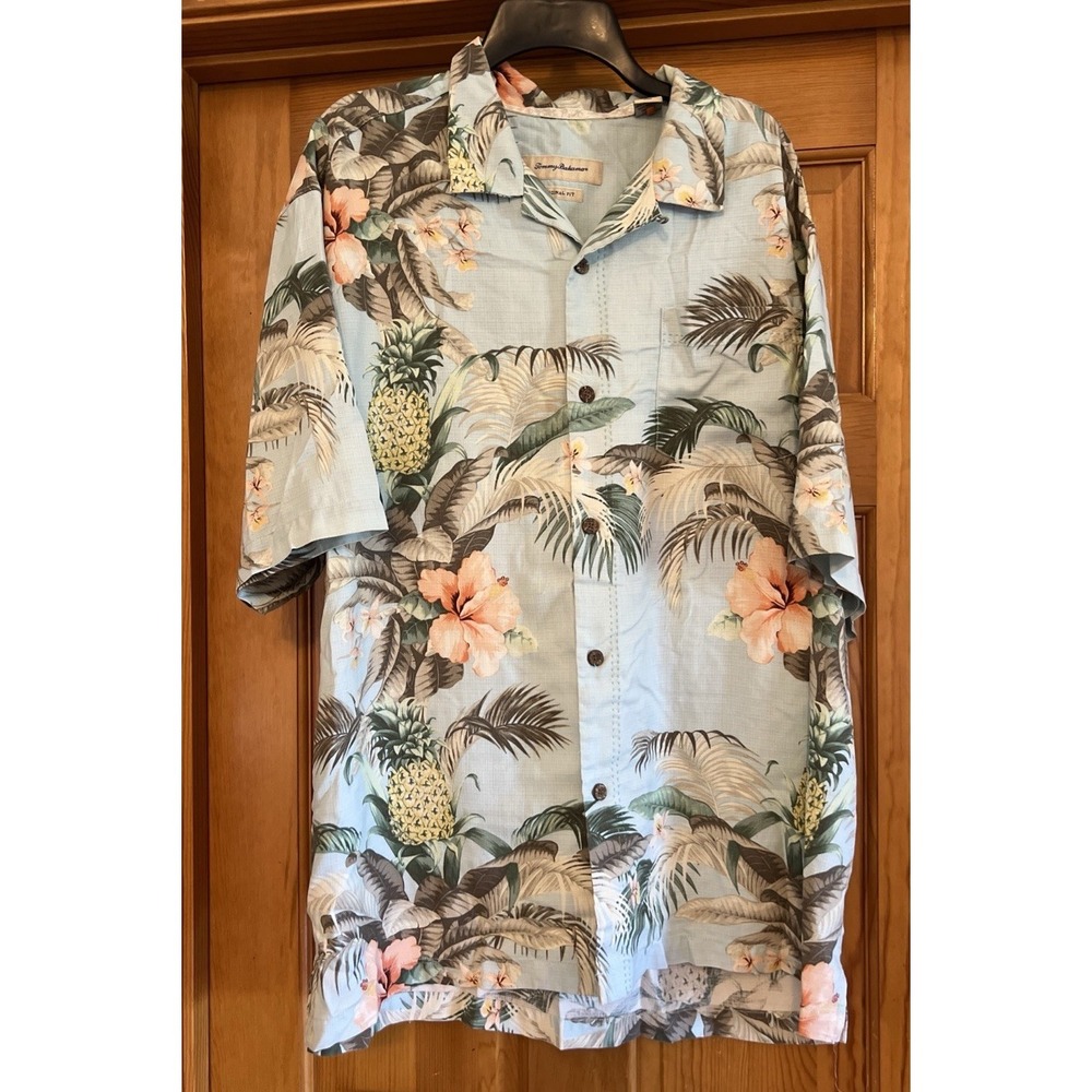 Tommy Bahama Shirt Short Sleeves Men's XL Blue Button Up Tropical Floral